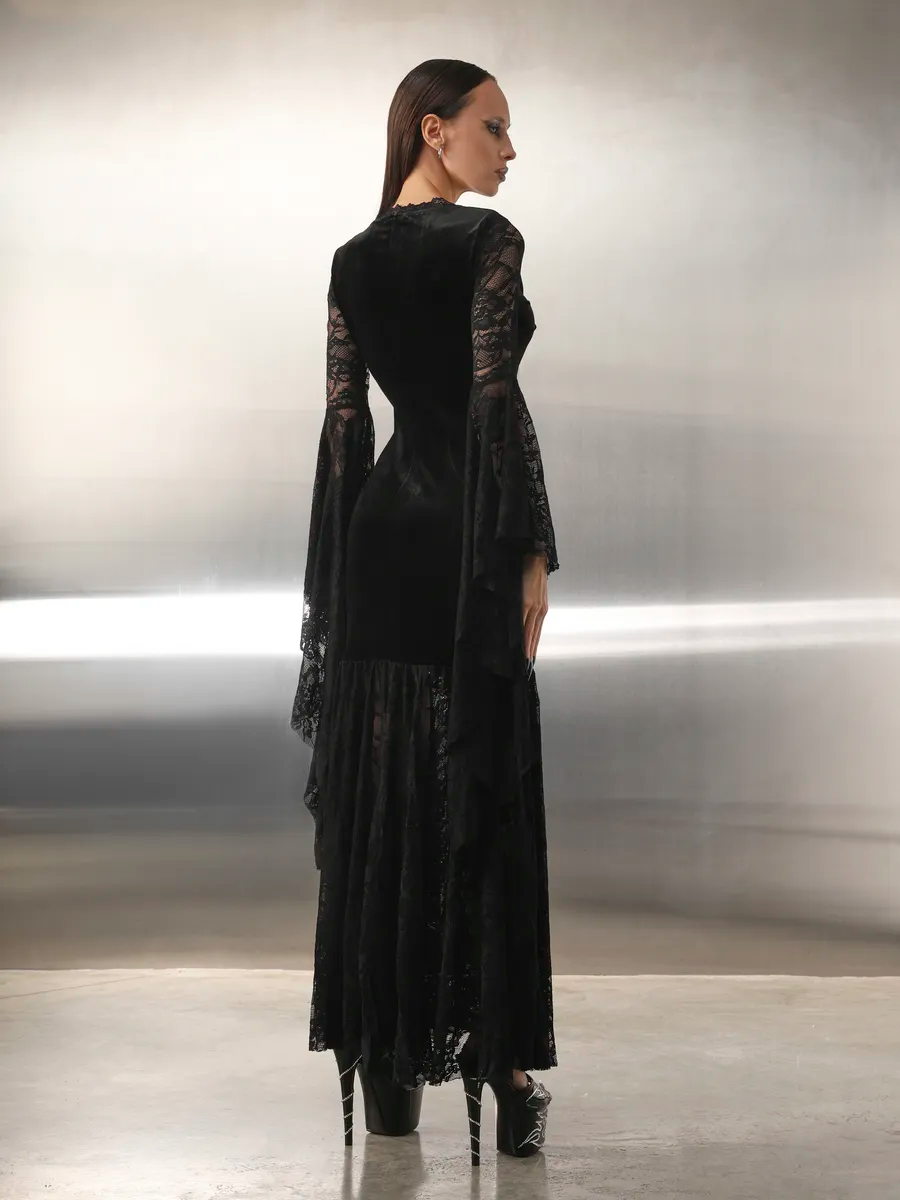 Gothyx® Nocturne Empress – Velvet & Lace Gothic Gown
