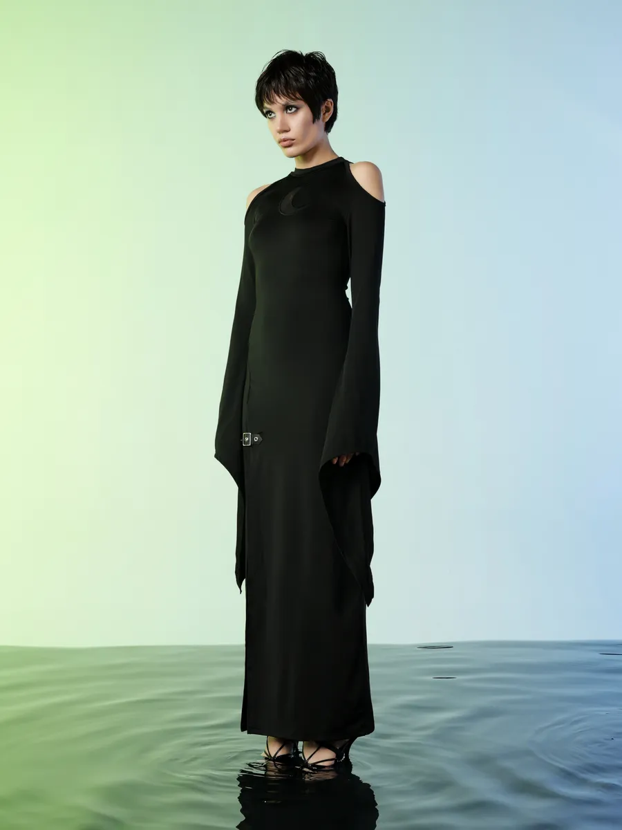 Gothyx® Lunar Edge – Cold Shoulder Moon Slit Dress