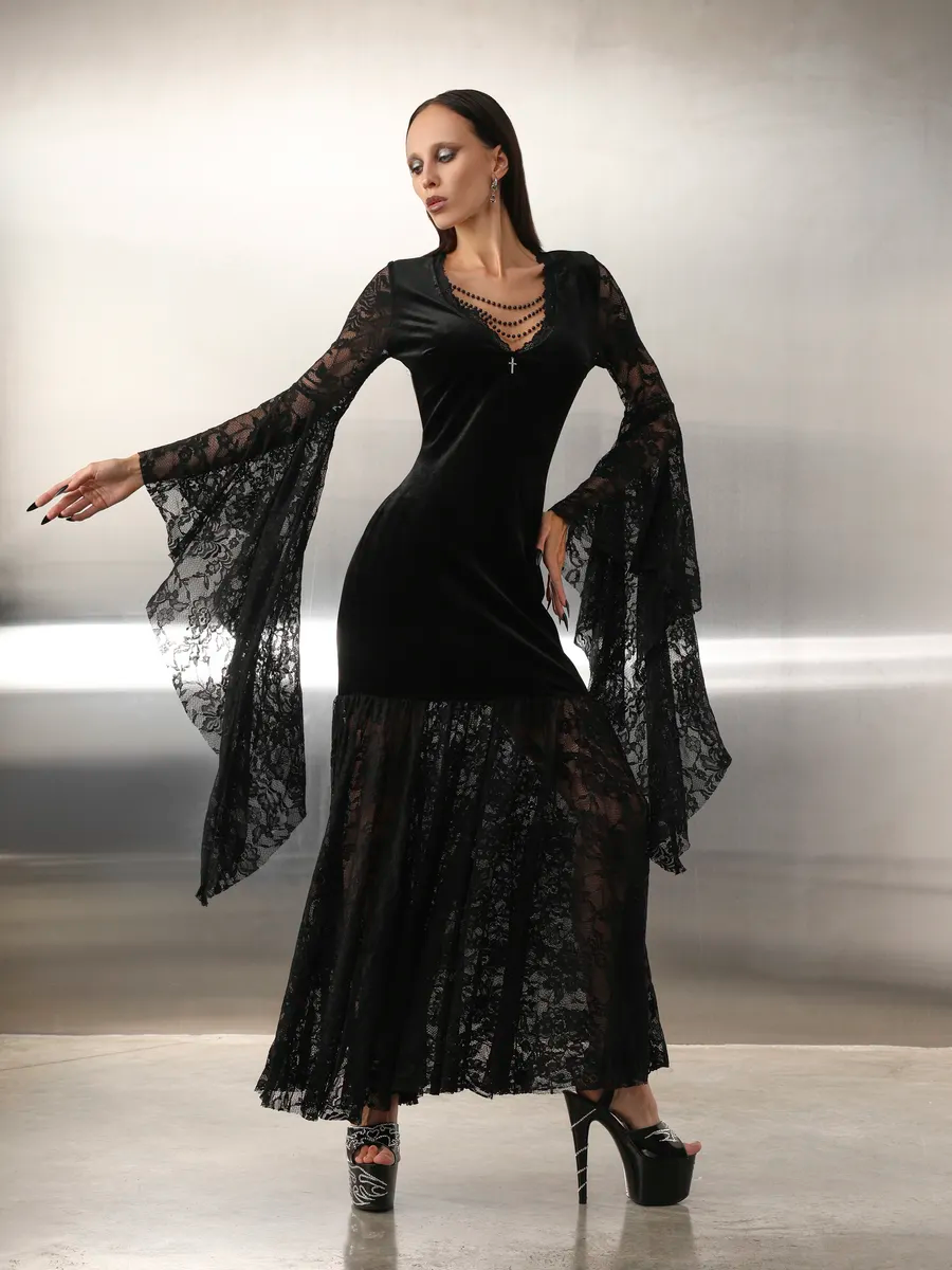 Gothyx® Nocturne Empress – Velvet & Lace Gothic Gown