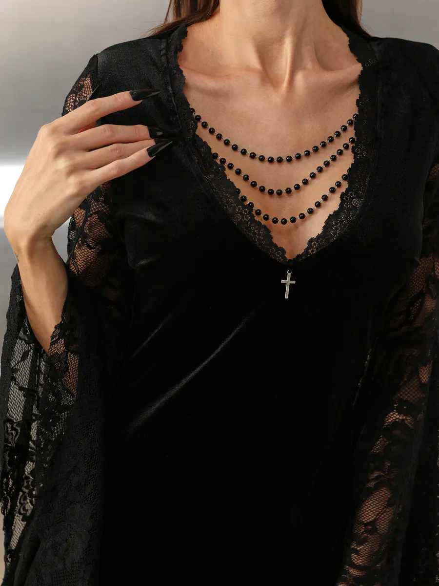 Gothyx® Nocturne Empress – Velvet & Lace Gothic Gown