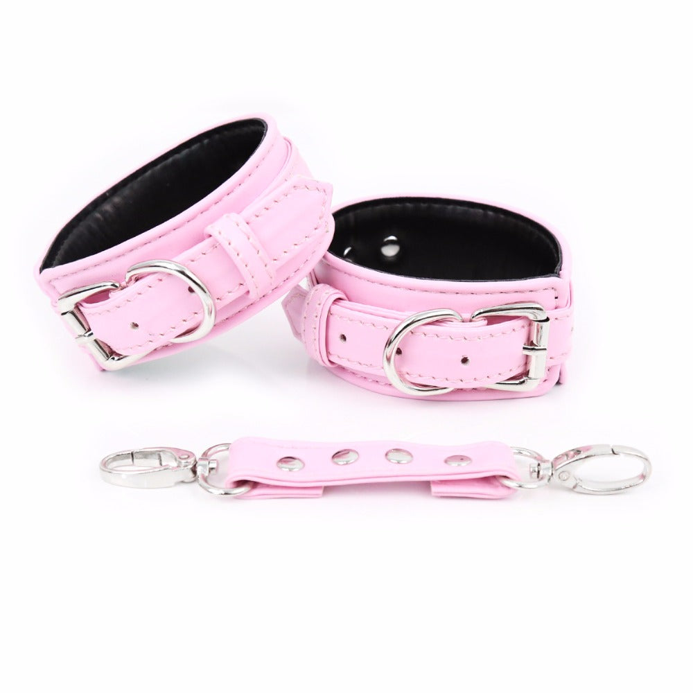 Gothyx® Contain Me Set